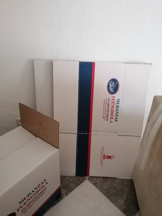 A recoger ya! 5 cajas de mudanza