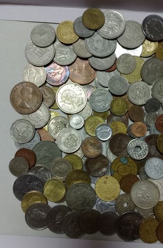 Un chilo monete vari stati
