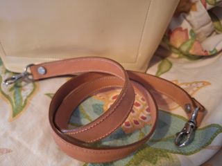 Bolso Petusco crema - Asa cuero
