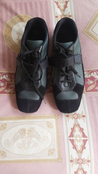 Zapatillas Prada - Negras y Verde Oliva