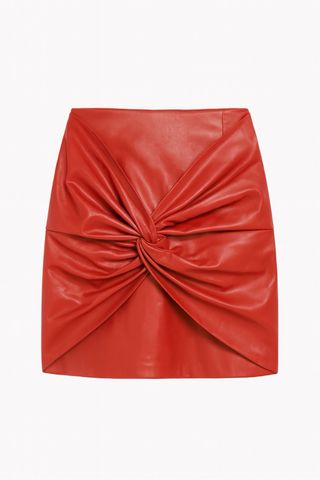 

Falda de polipiel roja de ZARA