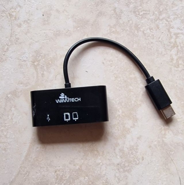 ​Lotto di accessori per PC e smartphone