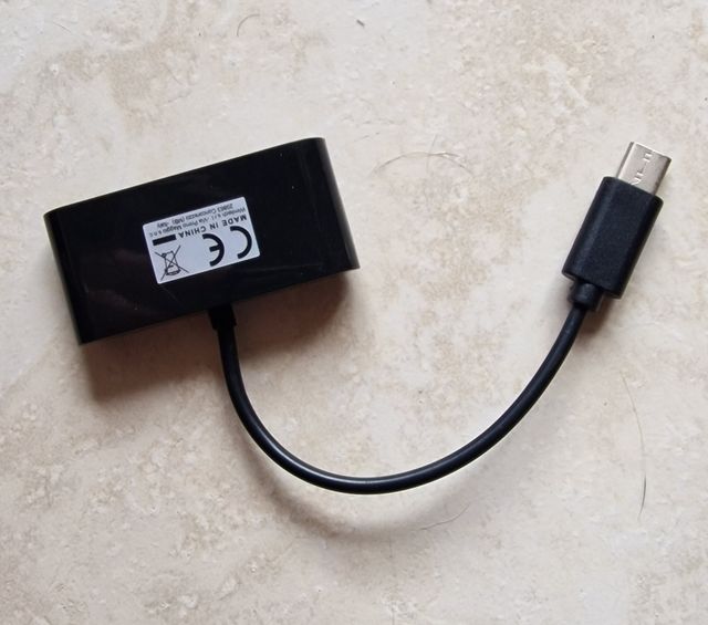 ​Lotto di accessori per PC e smartphone