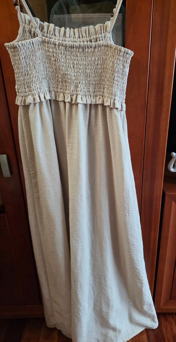 Vestido Zara beige - Talla M