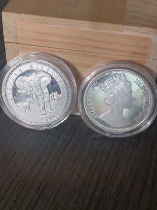 2 monete d'argento da collezione 