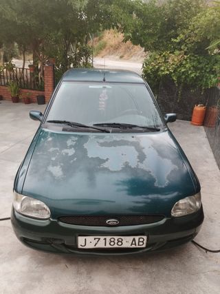 Ford escort  1998