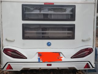 Knaus Sport 400: caravana 2019
PMA 1300