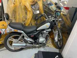 Daelim 125cc - Moto clásica del 2006