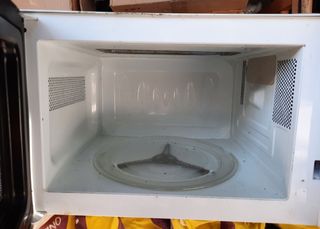 Microondas LG con grill - usado