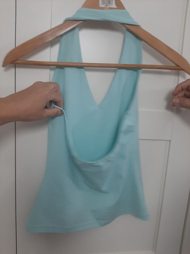 Top corto color verde menta