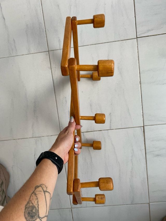 Perchero de pared madera