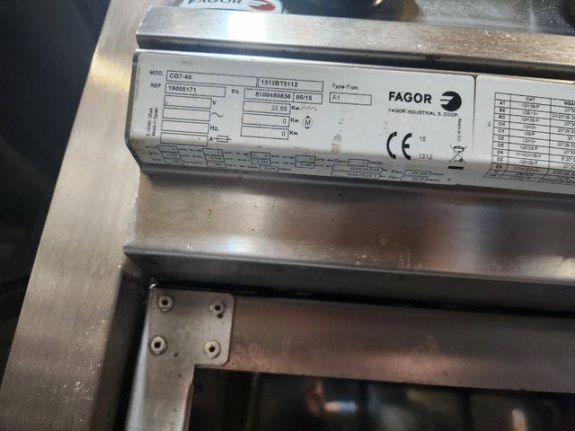 Conjunto Cocina industrial Fagor 4 fuegos