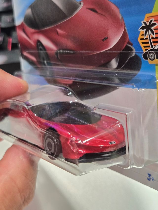 Hot Wheels McLaren Speedtail HW Exotics