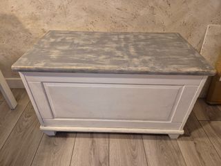 Baúl madera blanco-gris IKEA