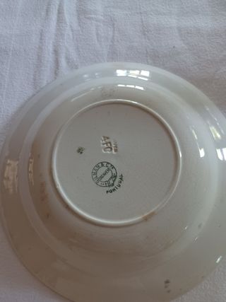Prato de Porcelana Branco - Sacavém