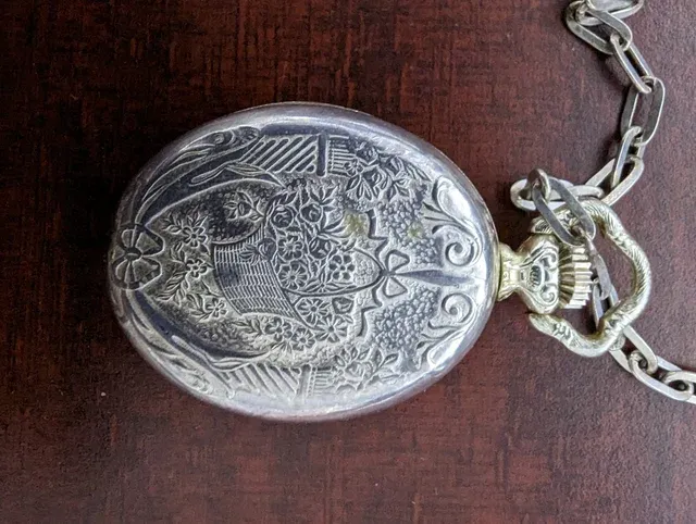 Reloj Bolsillo Verni vintage de plata