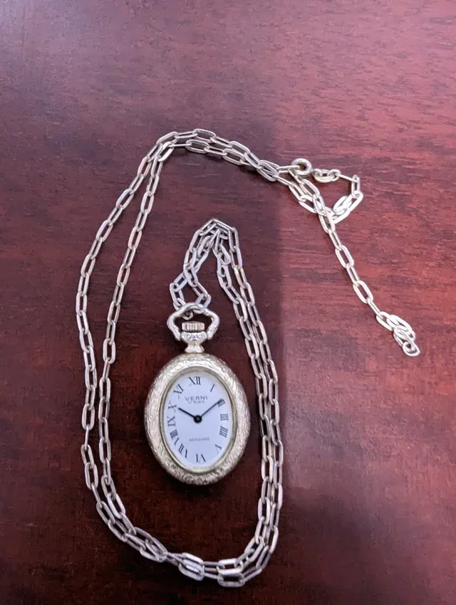 Reloj Bolsillo Verni vintage de plata