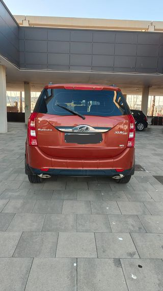 MAHINDRA XUV500 FWD 4X2 W8 7 plazas