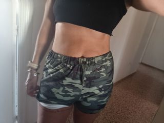 Shorts militares cortos
