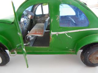 Coche VW Coccinelle, miniatura hojalata