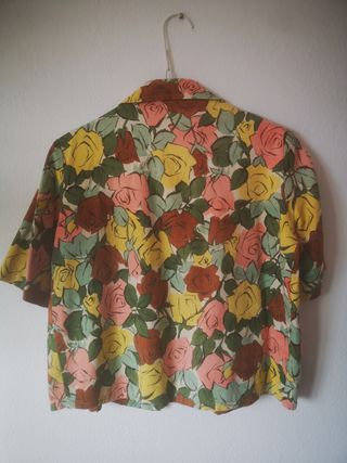 Chaqueta/blusa corta vintage floral