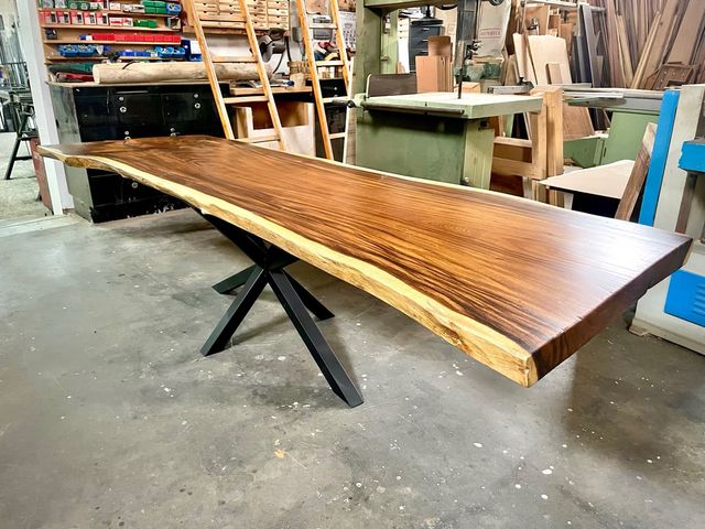 Mesa de madera Suar - 3,06 metros