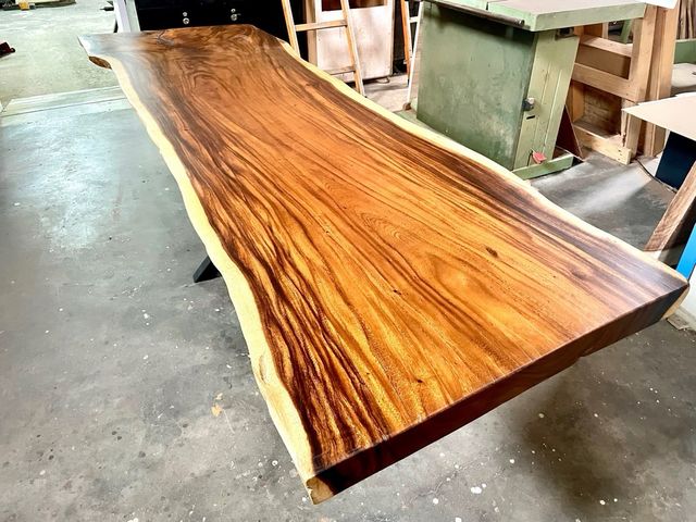 Mesa de madera Suar - 3,06 metros