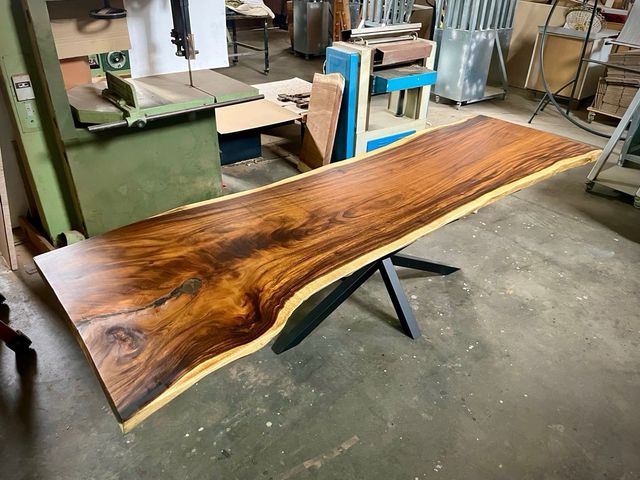 Mesa de madera Suar - 3,06 metros