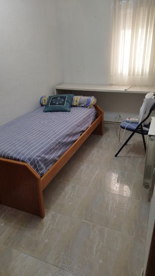 Somier cama madera marrón