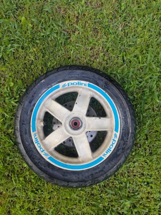 Rueda Delantera Piaggio Zip