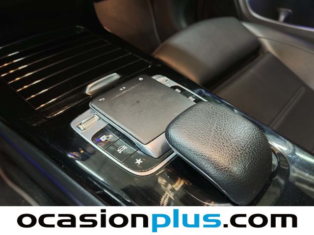 Mercedes-Benz CLA Shooting Brake 180 100 kW (136 CV)