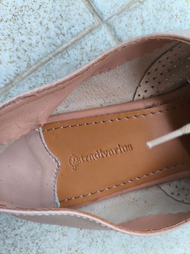 Zapatos beige mujer cordones