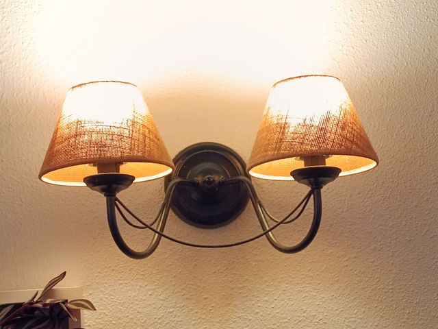 Lampara colgante 3 luces y Aplique pared 2 luces