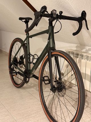 Bicicleta Triban GRVL 120