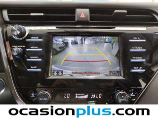 Toyota Camry 2.5 220H Business 160 kW (218 CV)