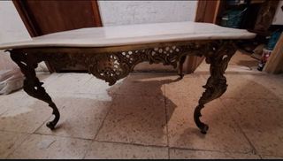 conjunto de cobre portugués.Reloj,lámpara, mesa.