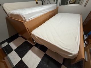 Cama nido con cajones. Colchones incluidos.