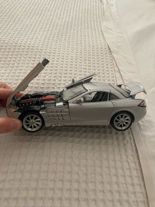4 Coches escala 1/18