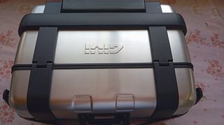Soporte y baúl Givi para moto Honda x-adv 750