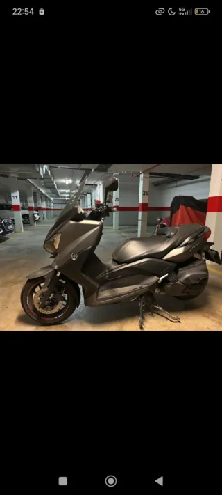 Yamaha XMAX 400 ABS - 13000km 04/2015