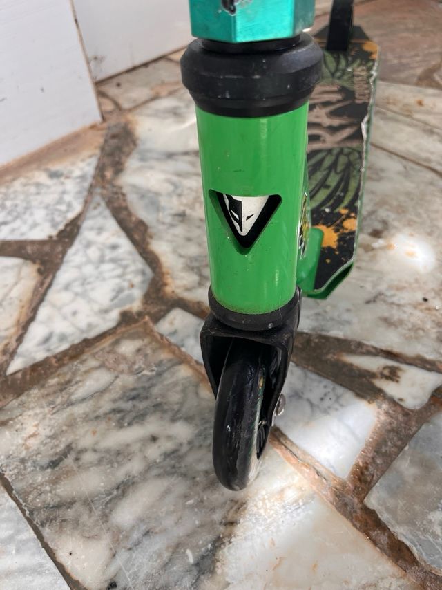 Patinete FOX RAW - Profesional