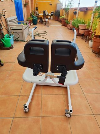 Silla WC eléctrica Moovy