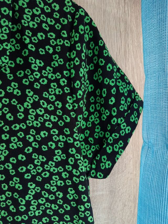 Vestido flores verde - Talla S