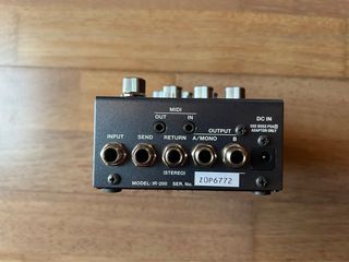 BOSS IR-200 Amplificador modelado