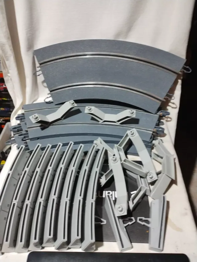 Scalextric SI ENVIO curva peraltada