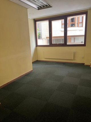 Oficina en venta en Centro en Vitoria-Gasteiz