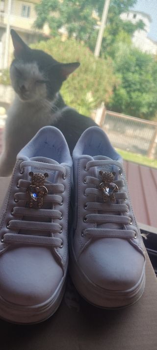 Sneakers bianche n.35 - Usate poco