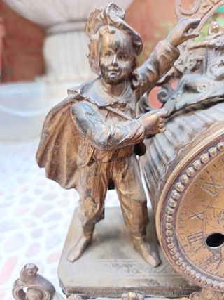 Reloj bronce antiguo