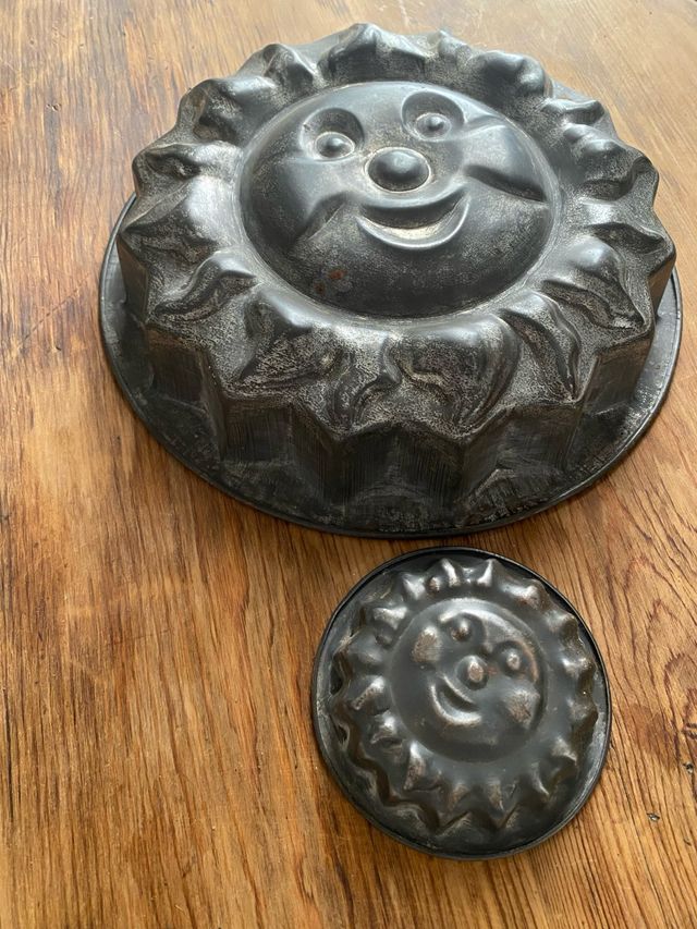 2 stampi pastelli/stampi per pastelli/stampi per torte solari vintage deco