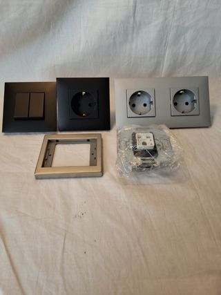 Interruptor y enchufes eléctricos